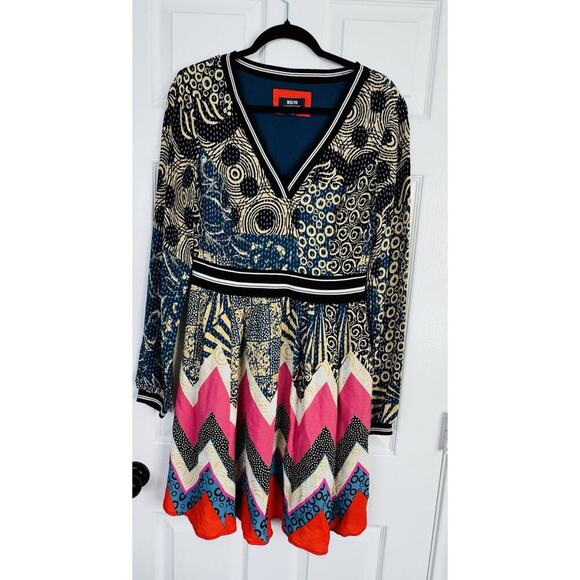 Maeve/Anthropologie Sporty Chevron Dress size 6 Long Sleeve Fit And Flare - Picture 2 of 10